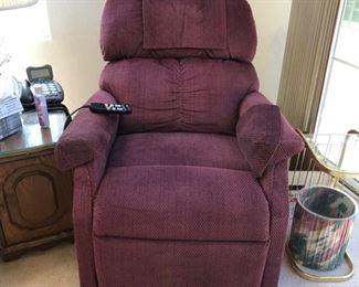 lazy boy lift recliner