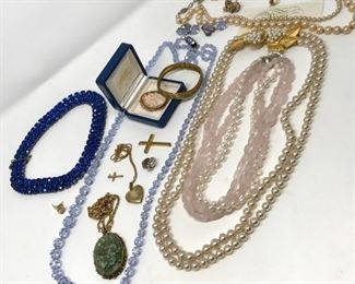 Pearls, Cameos, and Rhinestones https://ctbids.com/#!/description/share/188253