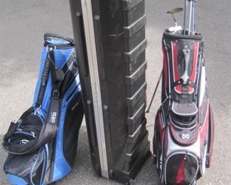 Golf Bags/Case.