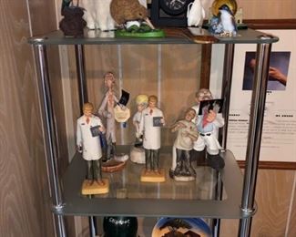 Doctor figurines 