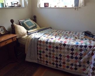 ANTIQUE TWIN BED