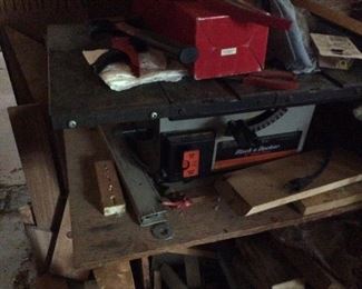 TABLE SAW