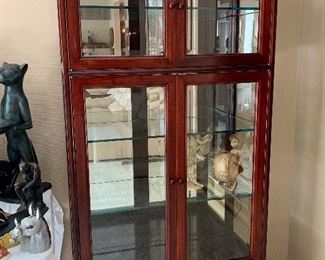 Display cabinet 