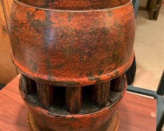 Wagon wheel lamp base - cast iron from the Civil War