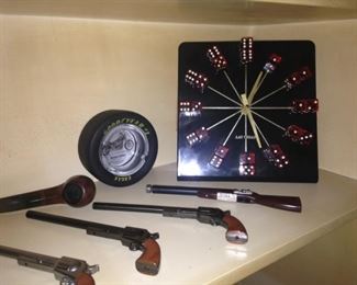 Clock with domino as numbers