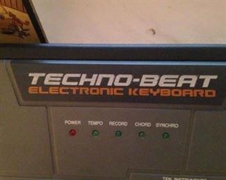 Techno-Beat electronic keyboard