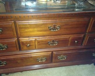 Coordinating dresser