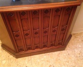 Small entry table