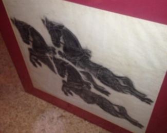 Rubbing of horses