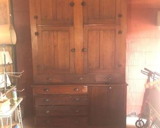8 ft tall  kitchen cabinet 