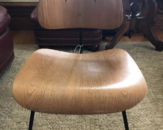  Charles Eames  designed chair. Herman Miller  