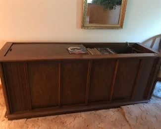 Magnavox working console in walnut!