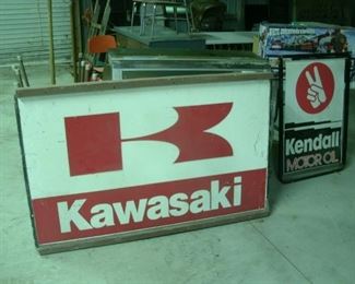 sign Kawasaki