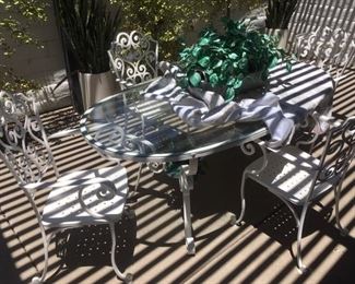 Iron Patio Table w/ 6 Chairs
