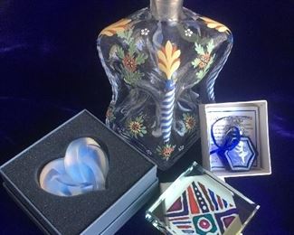 Lalique heart paperweight