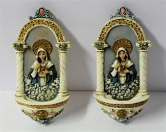 Mary Wall Plaques, Angel Wings ornament, Angel Figurine, Virgin Mary Plate, Antique Crucifix