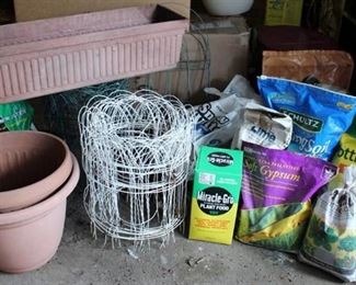 Large Gardening Lot; plastic pots, window box, Decorative Border wire rolls, Potting Soil.
