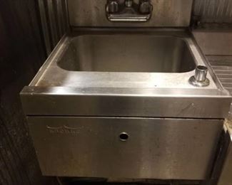 Krowne Hand Sink H6-4