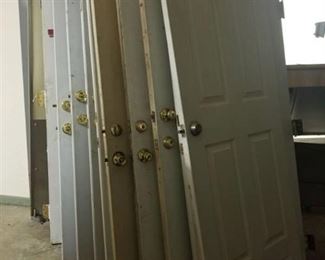 Lot of 10 Doors