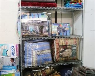 Linens - Comforters, Sheet Sets, Pillow Cases, Mattress Covers and Pillows
