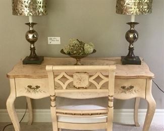 Floral Sofa Table and Chair