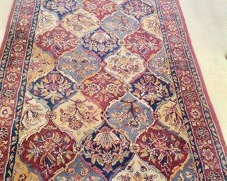 5' X 7' Area Rug. 100% Wool Hand-Tufted