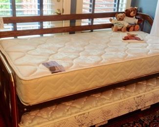 Trundle Bed in Very Good Condition