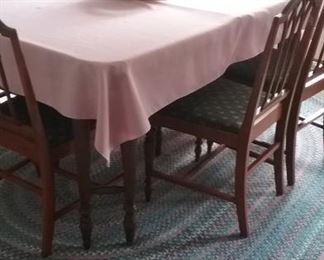 Dining Table & 6 Chairs, w/ Leaves