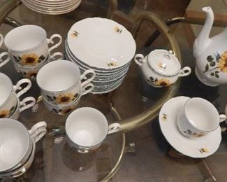 MZ Sunflower Tea Set - Austria