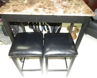 Pub table & stools