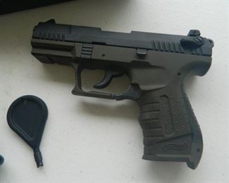 Walther P22