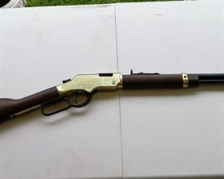 Henry Golden Boy 22