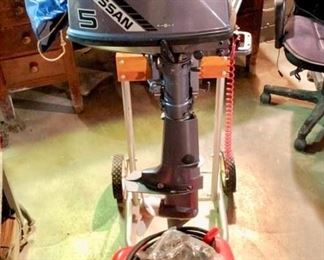 1993 Nissan 5 hp outboard motor