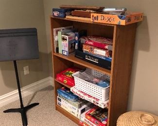 BOOKCASE AND MUSIC STAND
