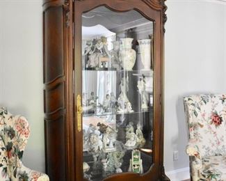 Louis XV style mirrored display cabinet