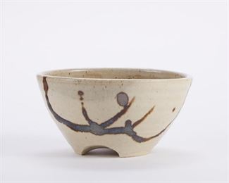 Warren MacKenzie (1924-2018). Studio pottery ceramic tripod bowl. Glazed stoneware. Marked along the foot. Warren MacKenzie was a renowned Minnesota studio potter. A student of Bernard Leach and Shoji Hamada, he is credited with bringing the functional Mingei tradition to the United States, and spreading it through his own art and mentorship of students during his long tenure at the University of Minnesota. Note: Lots 1-19 were purchased by a single collector from MacKenzie's showroom between 1989-2000
SKU: 01395
Follow us on Instagram: @revereauctions