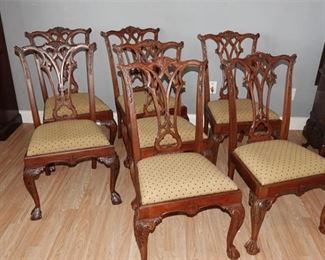 7. Fine Set of Seven 7 Chippendale Style Mahogany Dining Chairs