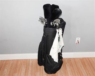 82. Golf Bag wKUNNAN BIOTECH Clubs Extras