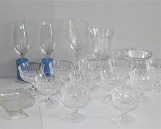 102. Group Lot of Decorative Glassware