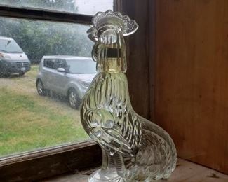 Rooster decanter with shot glass lid