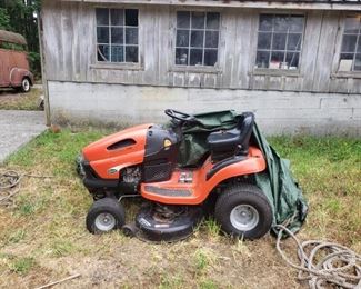Scott riding lawn mower,  needs work