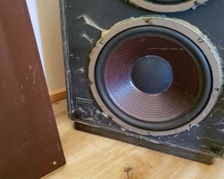 carver bookshelf speakers