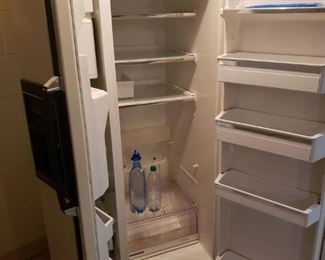 Full size side by side Kenmore fridge/freezer