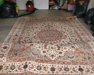 Large area rug (shop vac NFS)