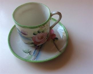 Vintage espresso set in Porcelain 