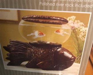 A fishbowl with a fish base. (Redundant)