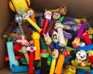 Lookit all these Pez dispensers!