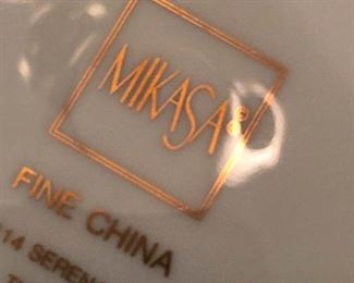 Mikasa Serena Blue collection
