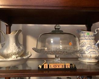 Lovely cake stand and ceramic PICTURES!