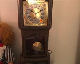 mini grandfather clock (so is it like a grandson clock?)